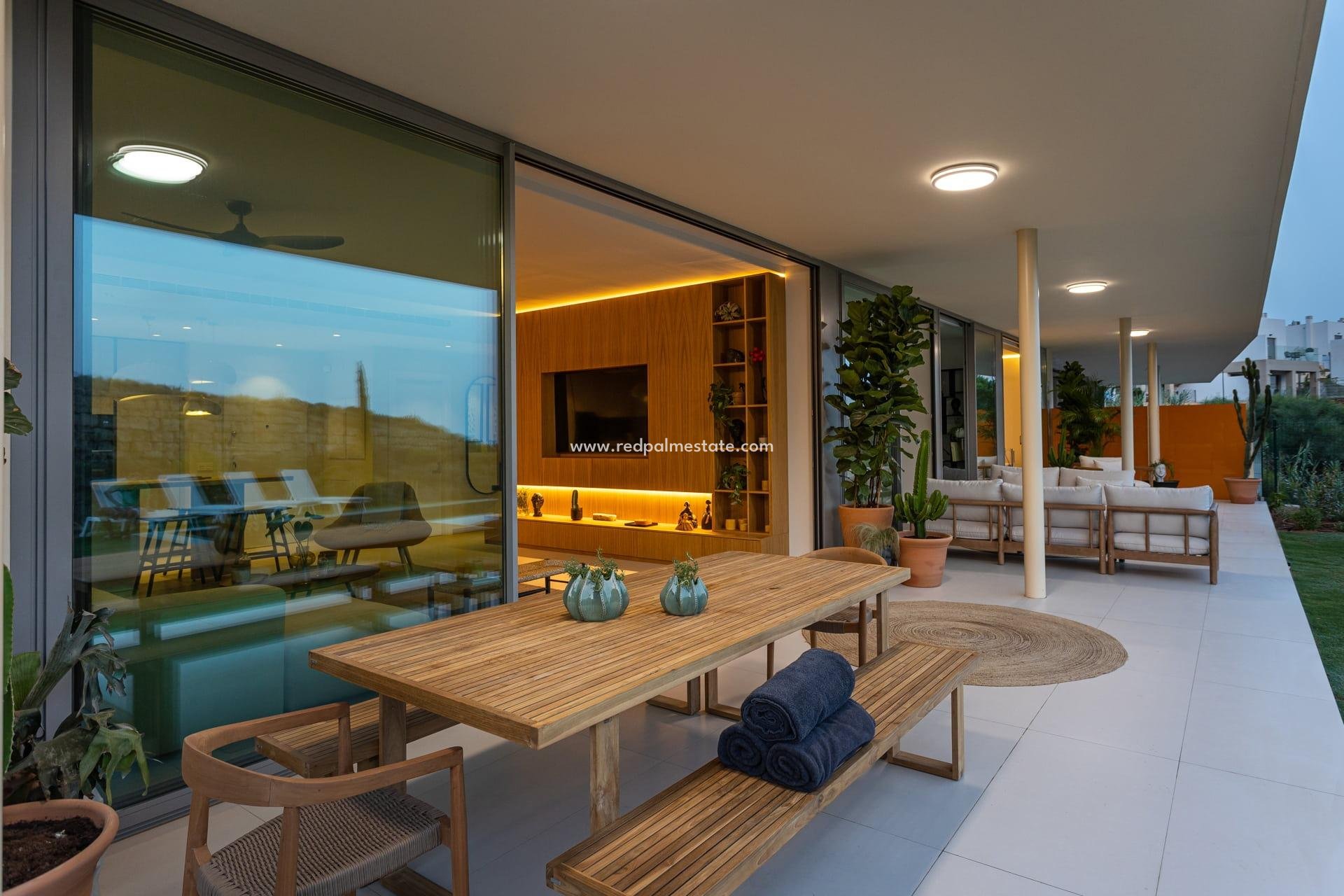 Nybyggnation - Lägenheter -
Fuengirola - Urb. Buenavista