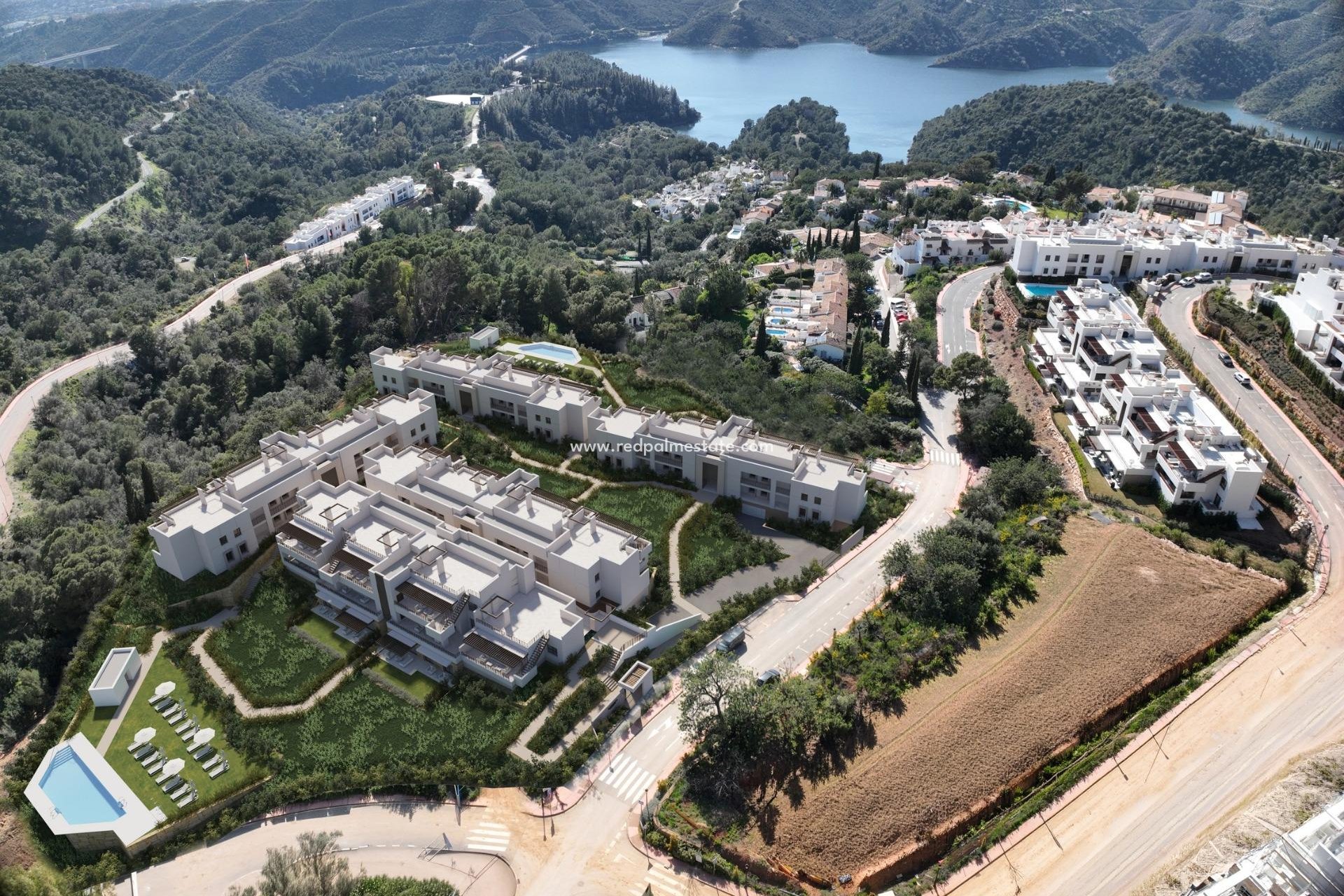 Nybyggnation - Lägenheter -
Istán - Urbaniz. Cerros del Lago