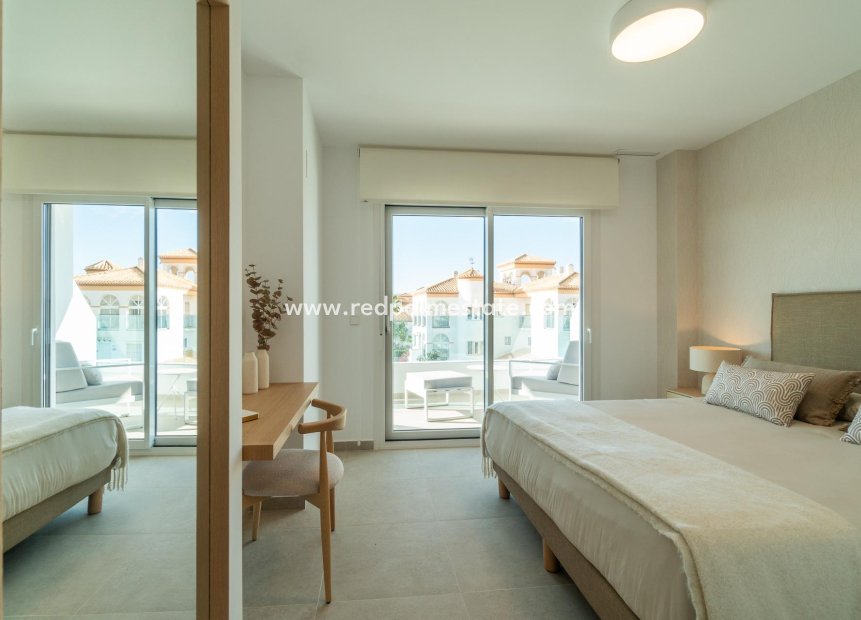 Nybyggnation - Lägenheter -
Orihuela Costa - Playa Flamenca