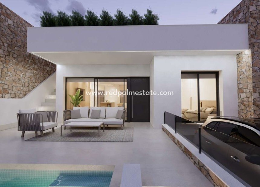 Nybyggnation - Radhus -
Dolores