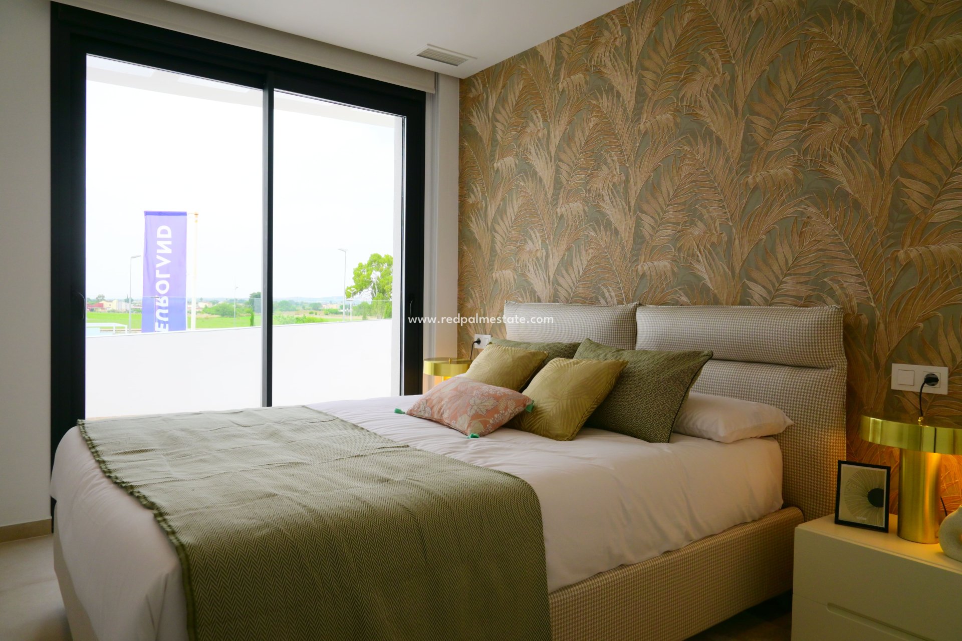 Nybyggnation - Radhus -
Dolores