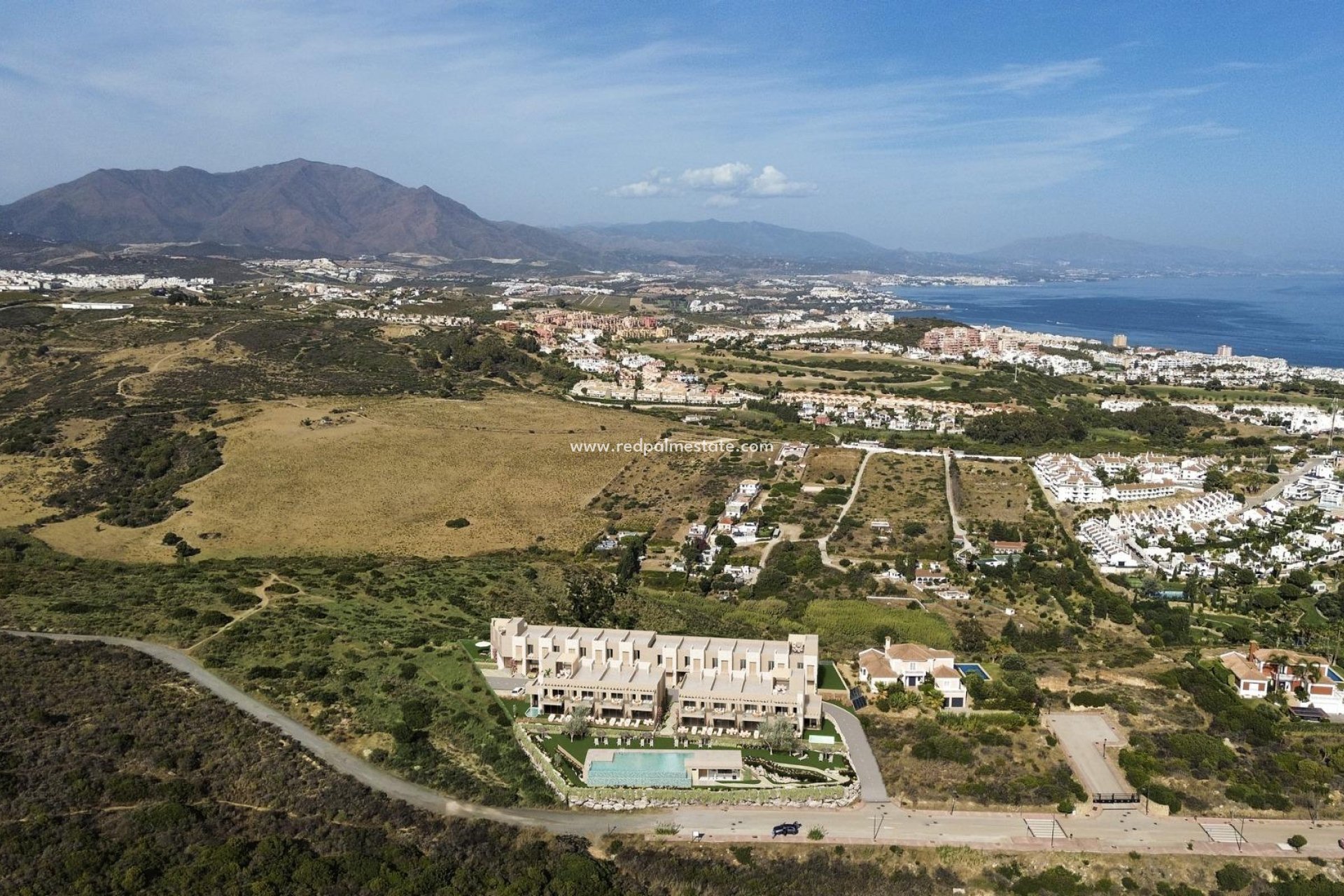 Nybyggnation - Radhus -
Manilva - Princesa Kristina