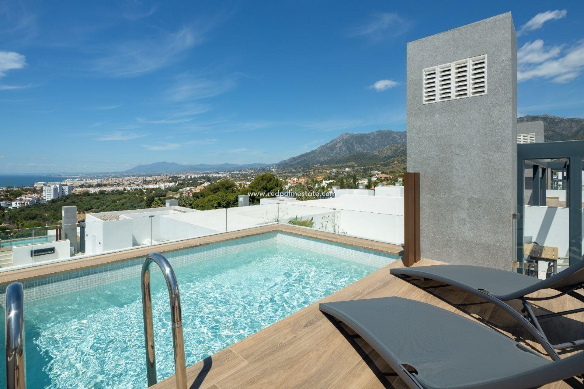 Nybyggnation - Radhus -
Marbella - Rio Real Golf