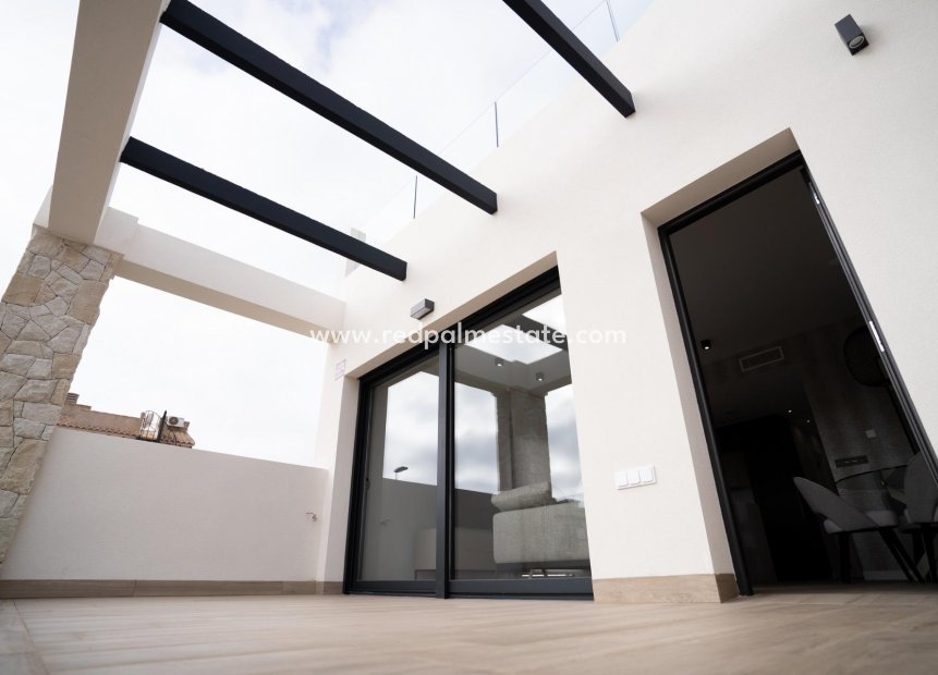 Nybyggnation - Radhus -
Orihuela Costa - Entre golf