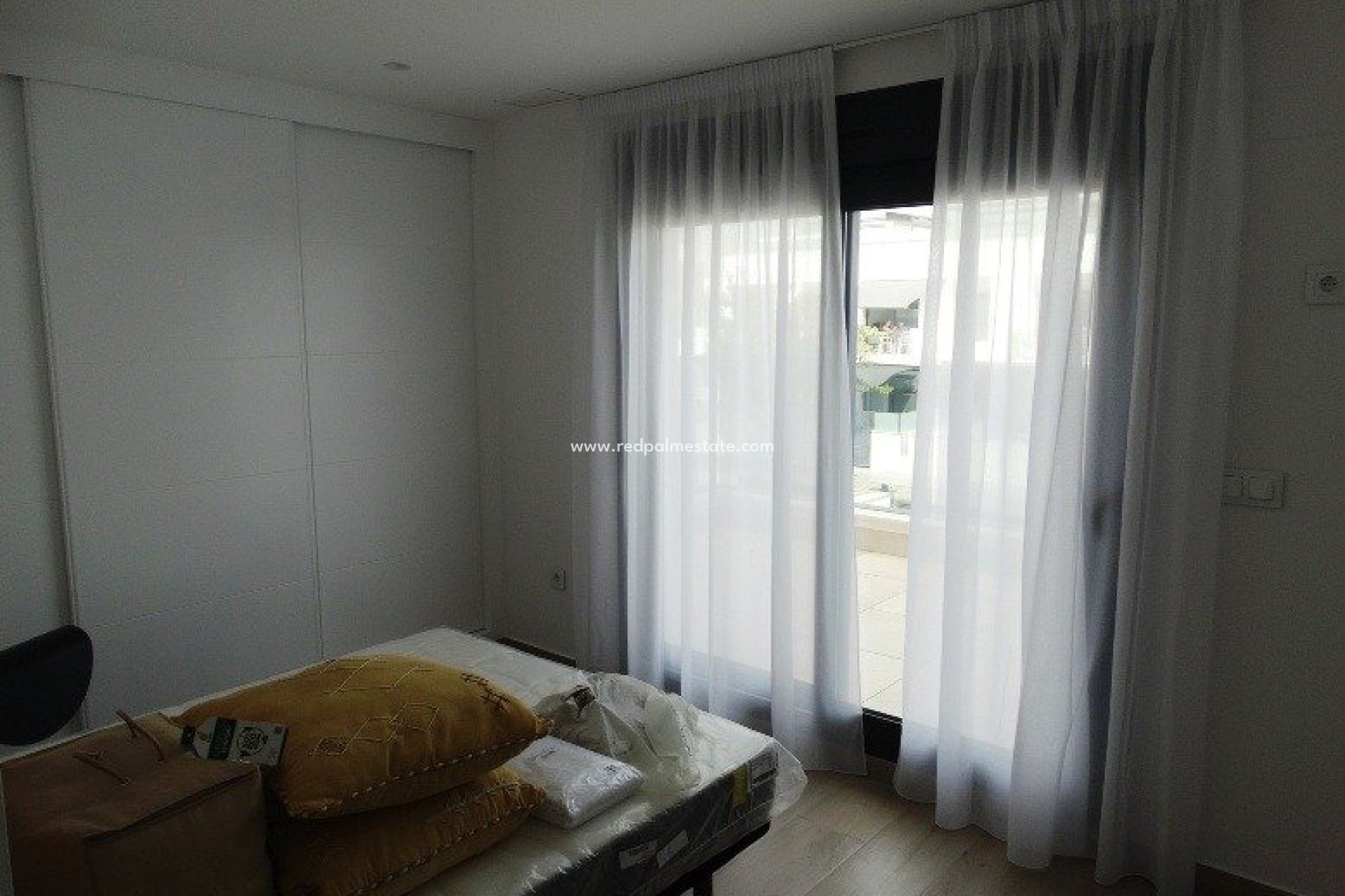 Nybyggnation - Radhus -
Pilar de la Horadada - pueblo