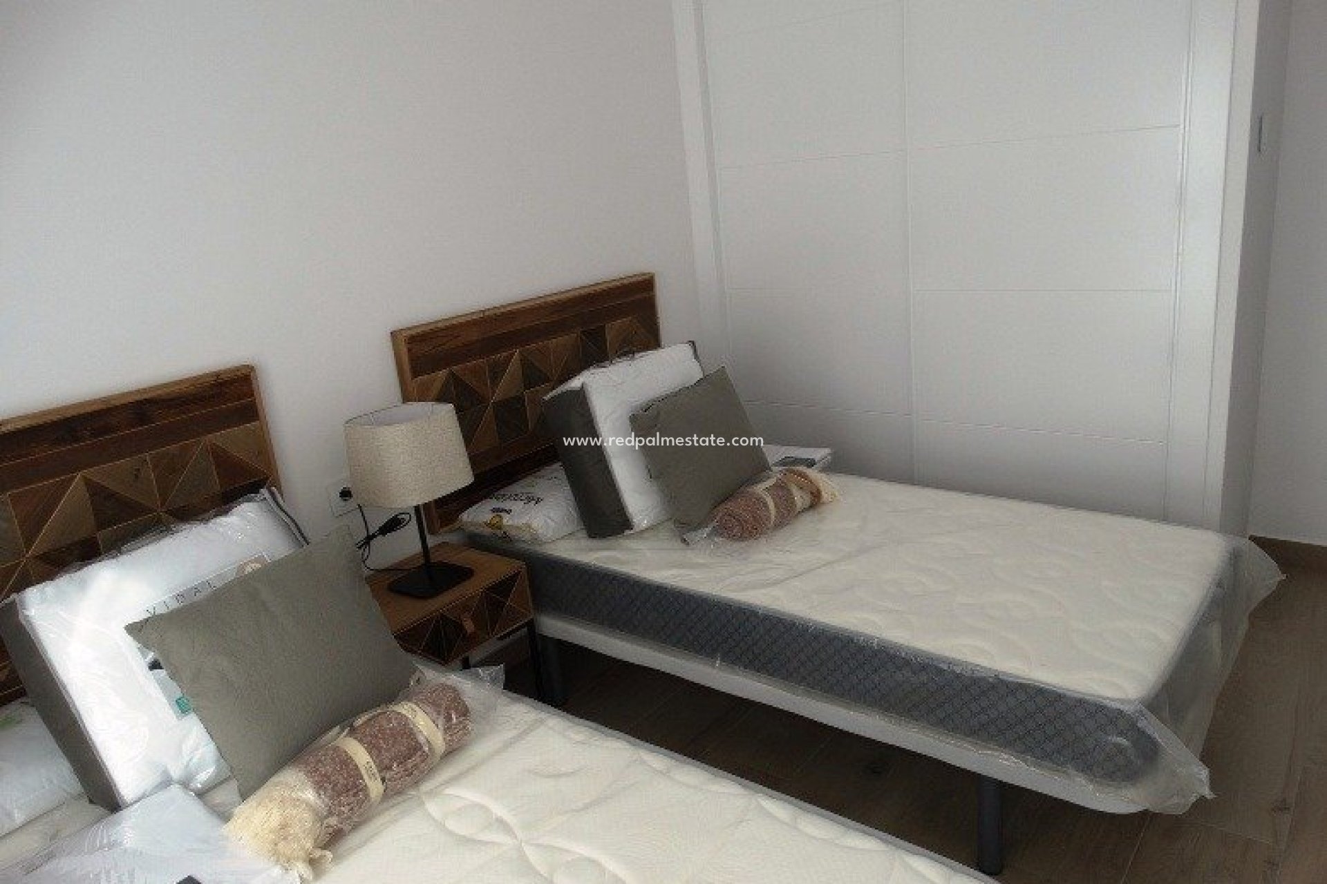 Nybyggnation - Radhus -
Pilar de la Horadada - pueblo