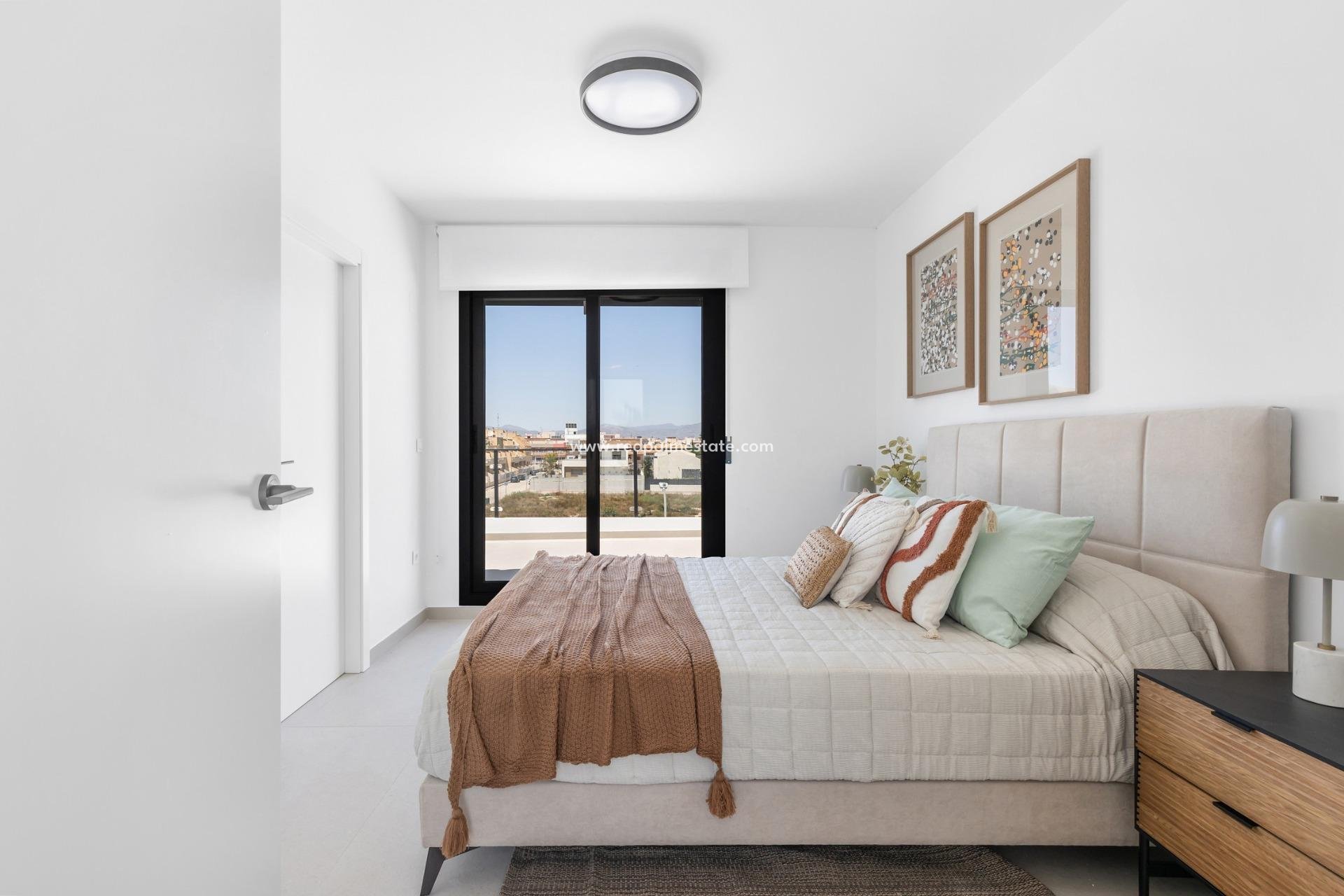 Nybyggnation - Radhus -
Rafal - pueblo