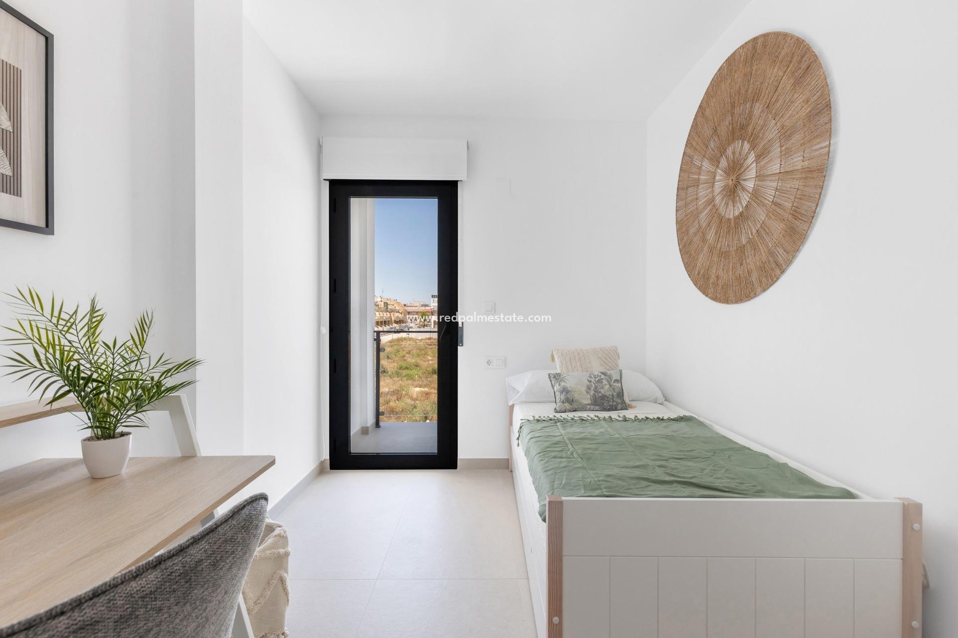 Nybyggnation - Radhus -
Rafal - pueblo