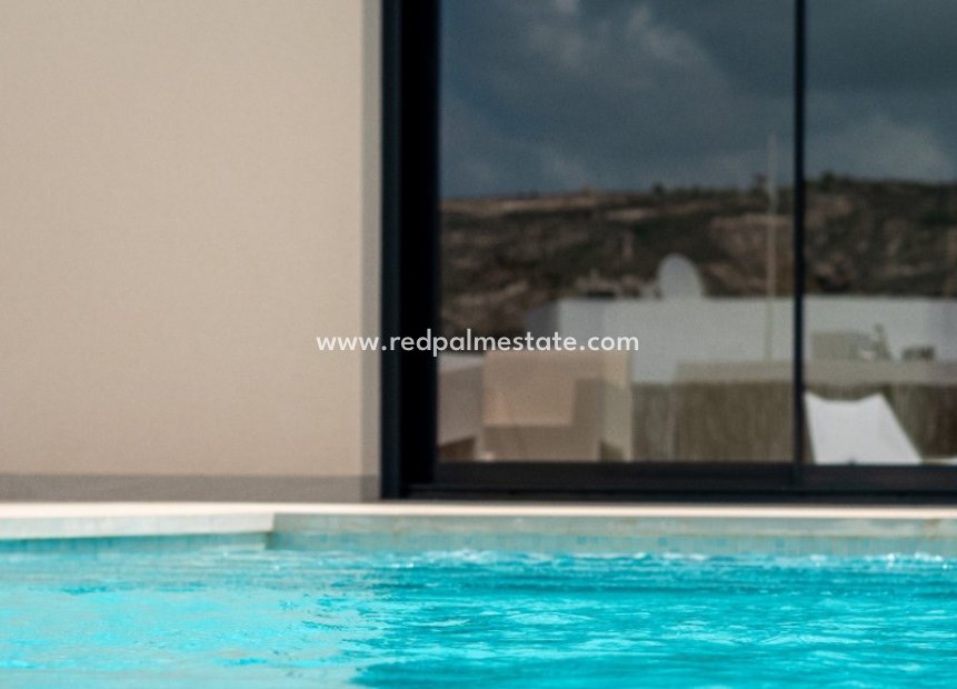 Nybyggnation - Villa -
Algorfa