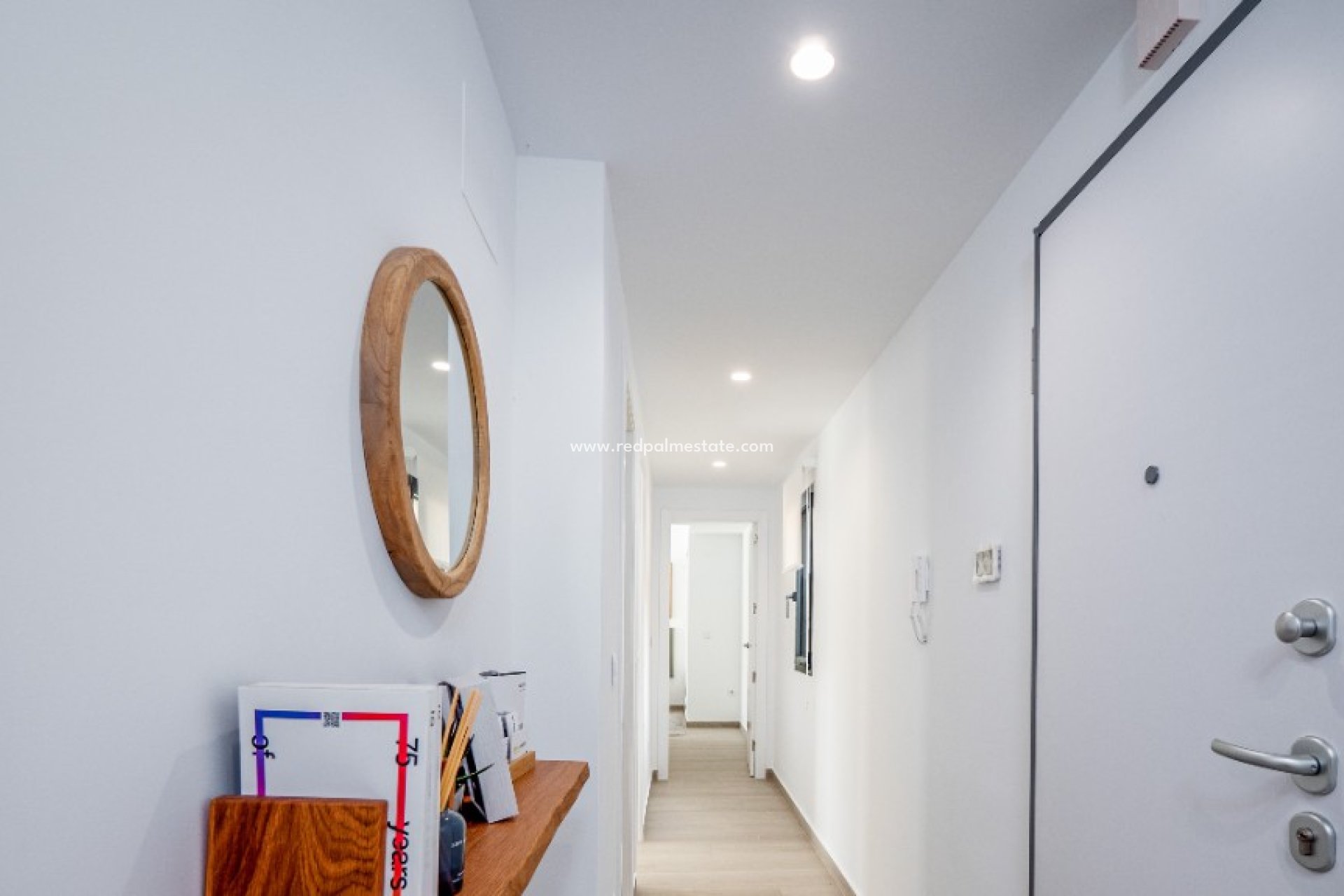 Nybyggnation - Villa -
Algorfa