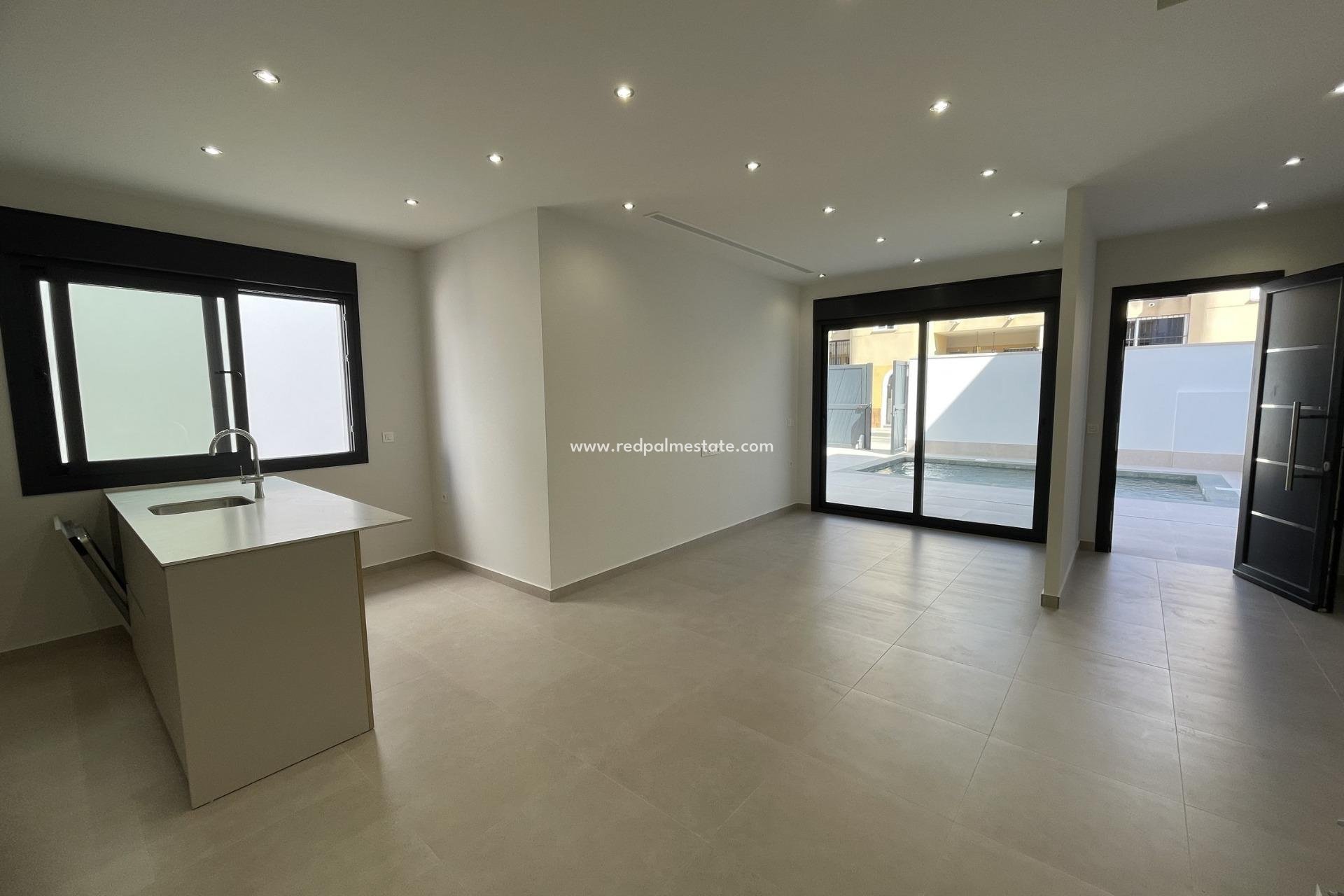 Nybyggnation - Villa -
Almoradí - Heredades