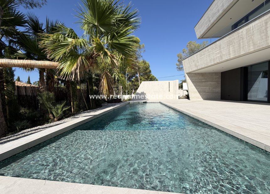 Nybyggnation - Villa -
Altea