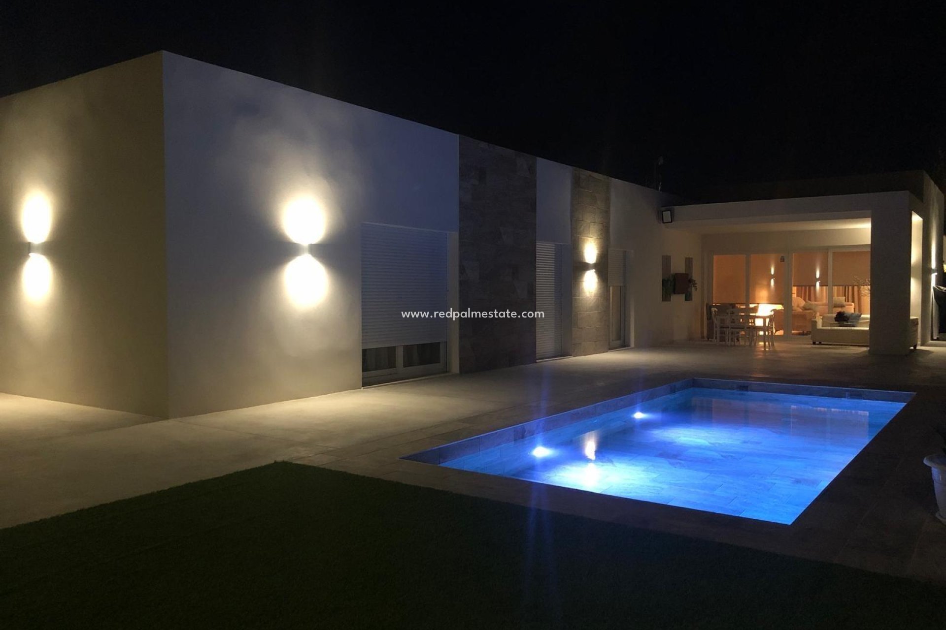 Nybyggnation - Villa -
Aspe - urbanizaciones