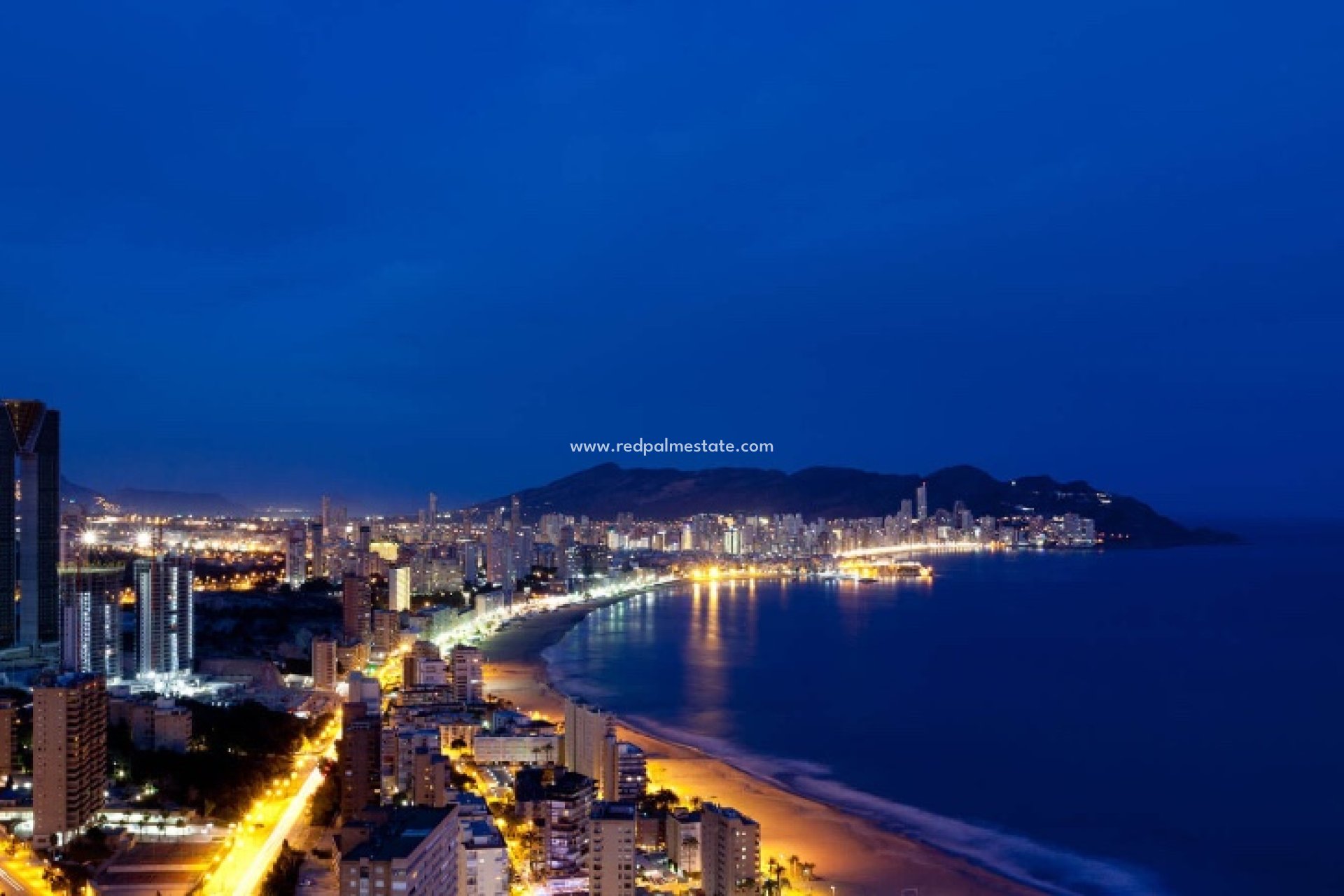 Nybyggnation - Villa -
Benidorm - Alicante