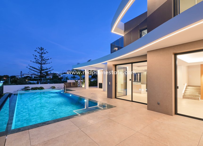 Nybyggnation - Villa -
Benissa