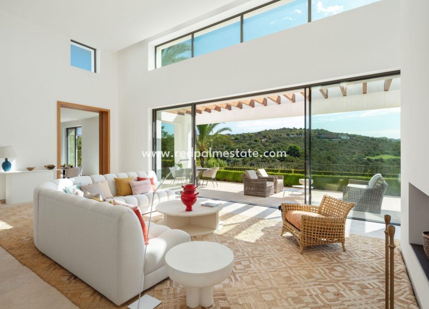 Nybyggnation - Villa -
Casares - Pedregales