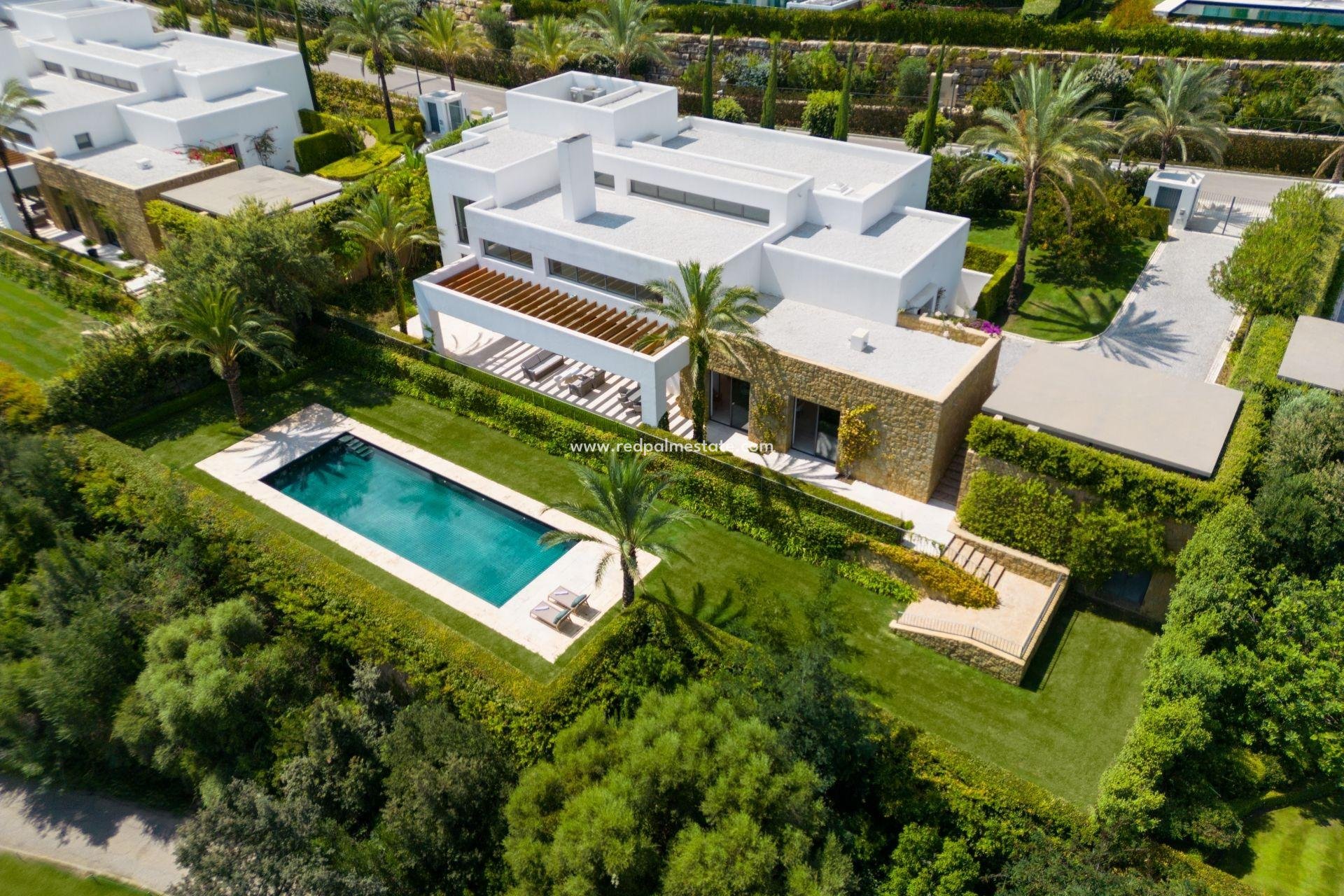 Nybyggnation - Villa -
Casares - Pedregales