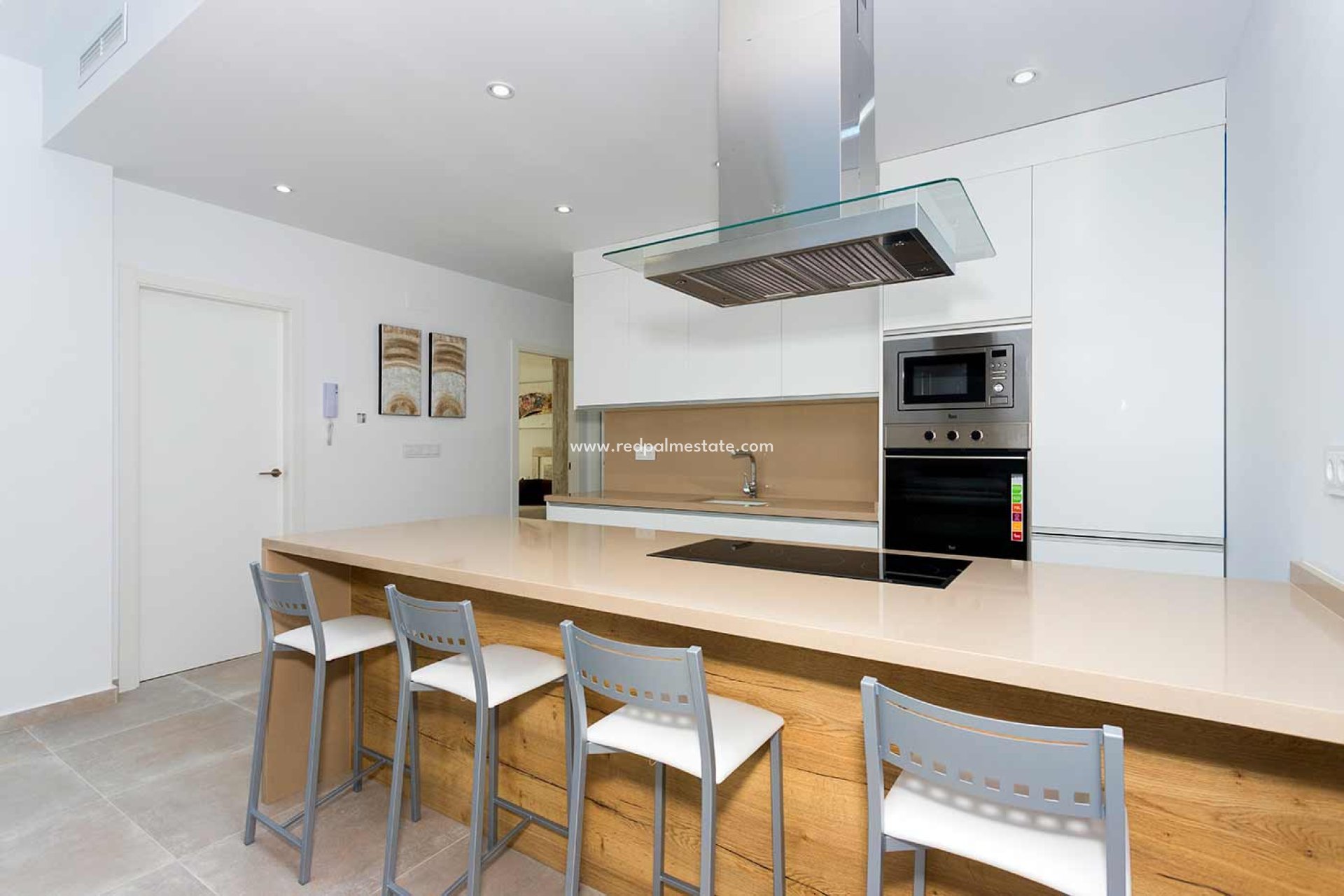 Nybyggnation - Villa -
Daya Nueva