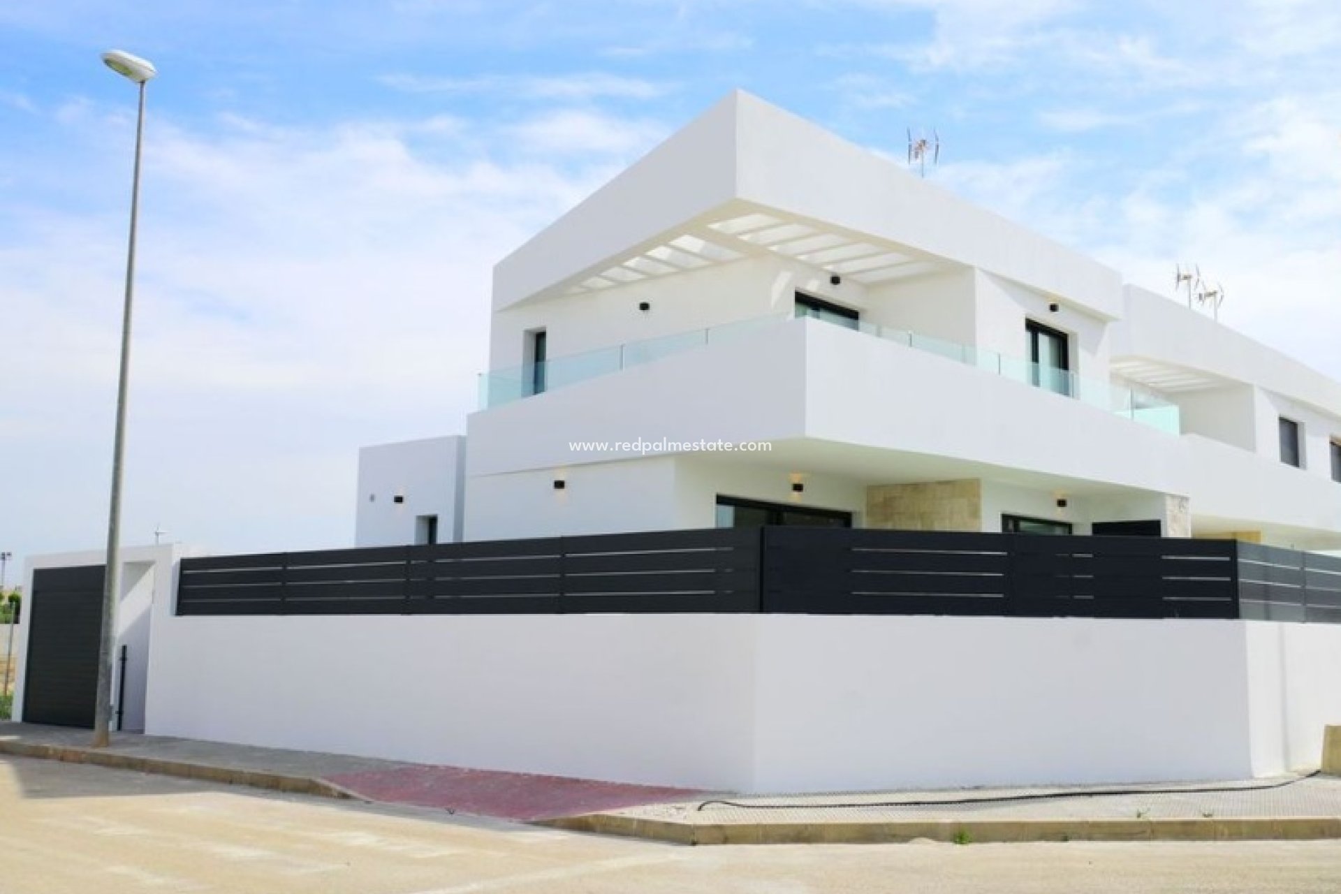 Nybyggnation - Villa -
Dolores