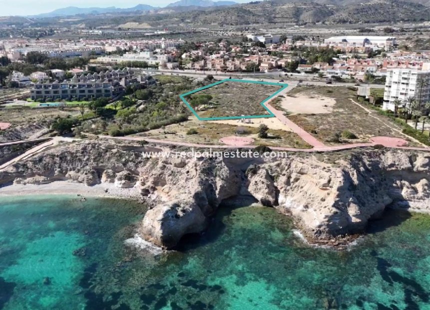 Nybyggnation - Villa -
El Campello - Platja de L´Amerador