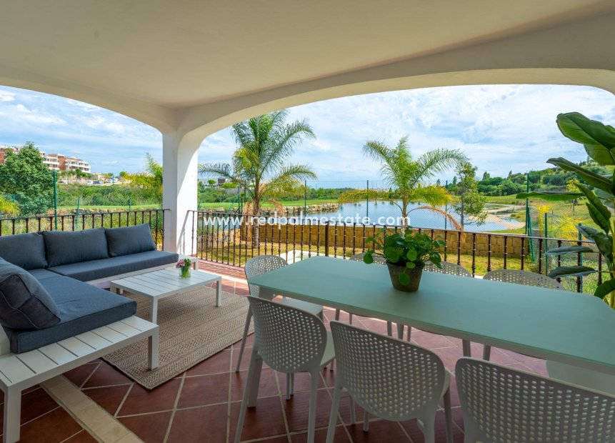 Nybyggnation - Villa -
Estepona - Azata Golf