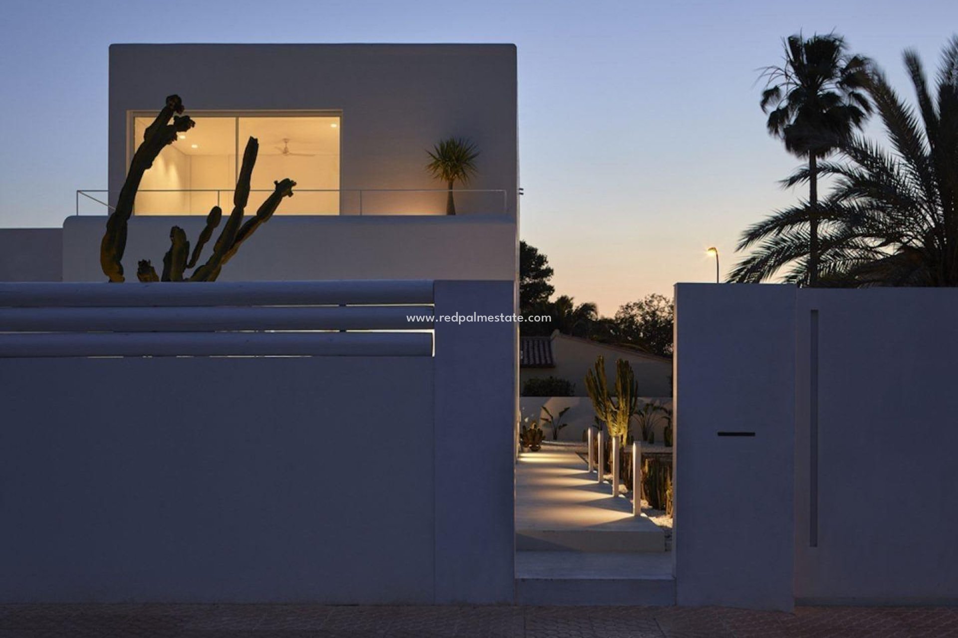 Nybyggnation - Villa -
Estepona - Valle Romano