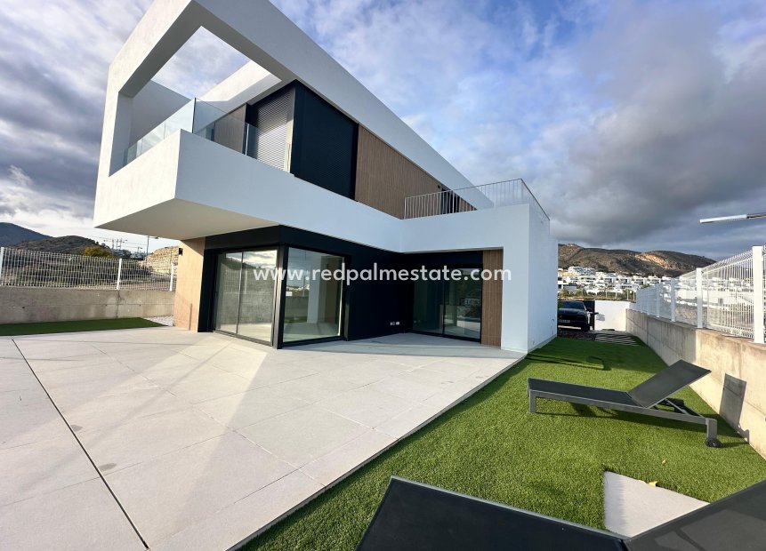 Nybyggnation - Villa -
Finestrat