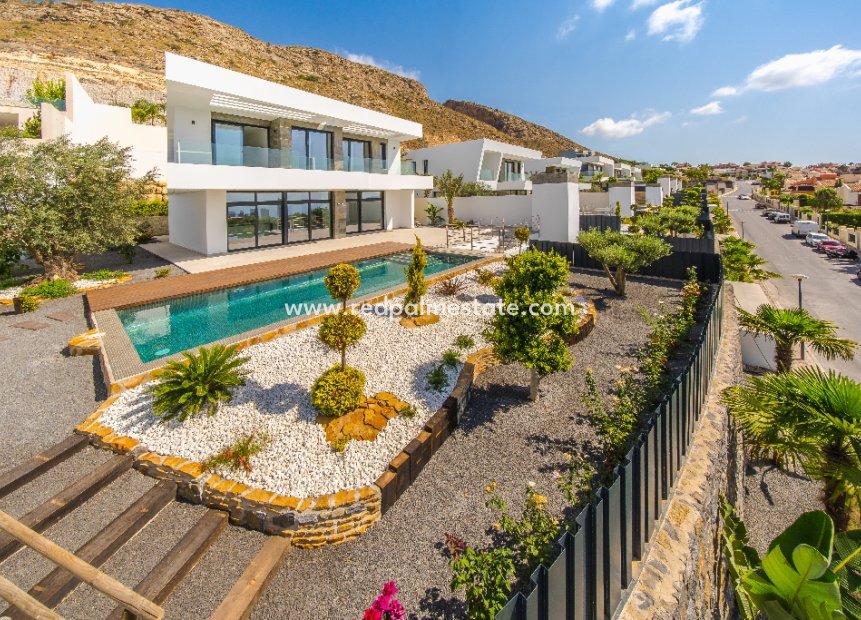 Nybyggnation - Villa -
Finestrat