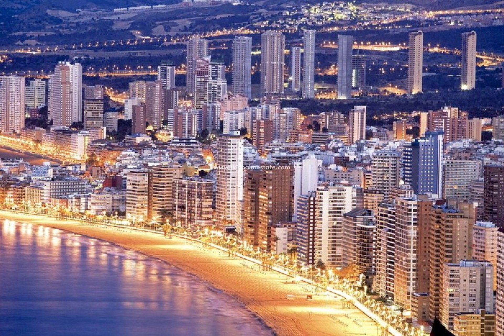 Nybyggnation - Villa -
Finestrat