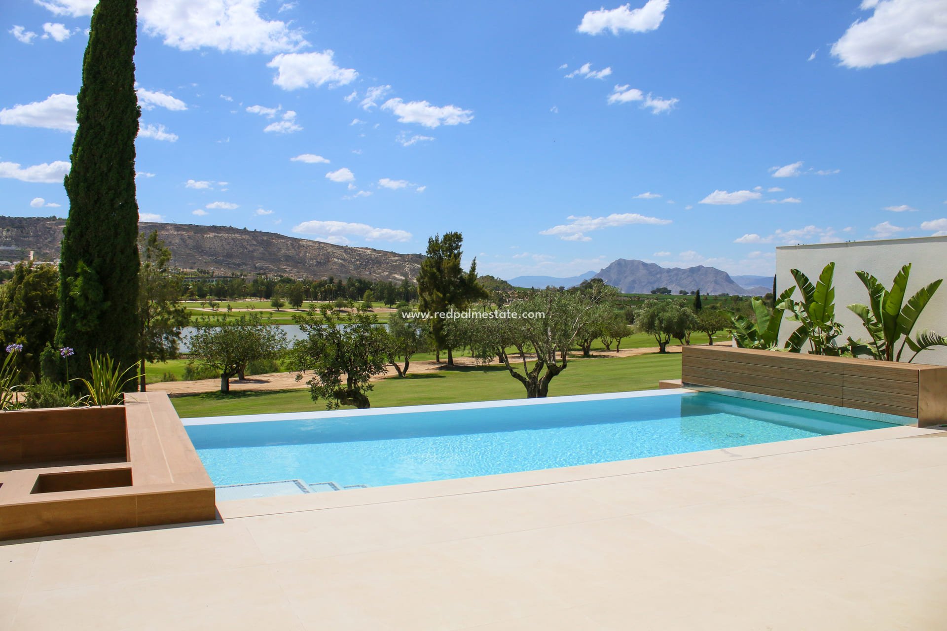 Nybyggnation - Villa -
La Finca Golf Resort - La Finca Golf