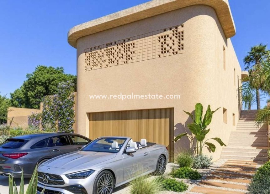 Nybyggnation - Villa -
La Marina