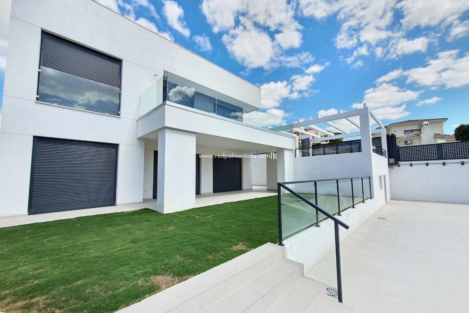 Nybyggnation - Villa -
Manilva - La Duquesa