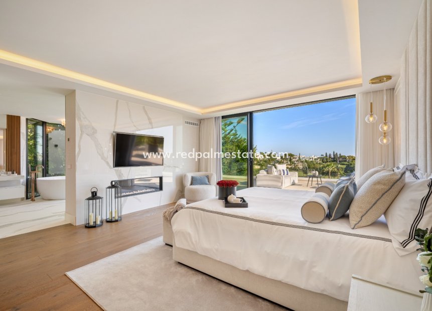 Nybyggnation - Villa -
Marbella