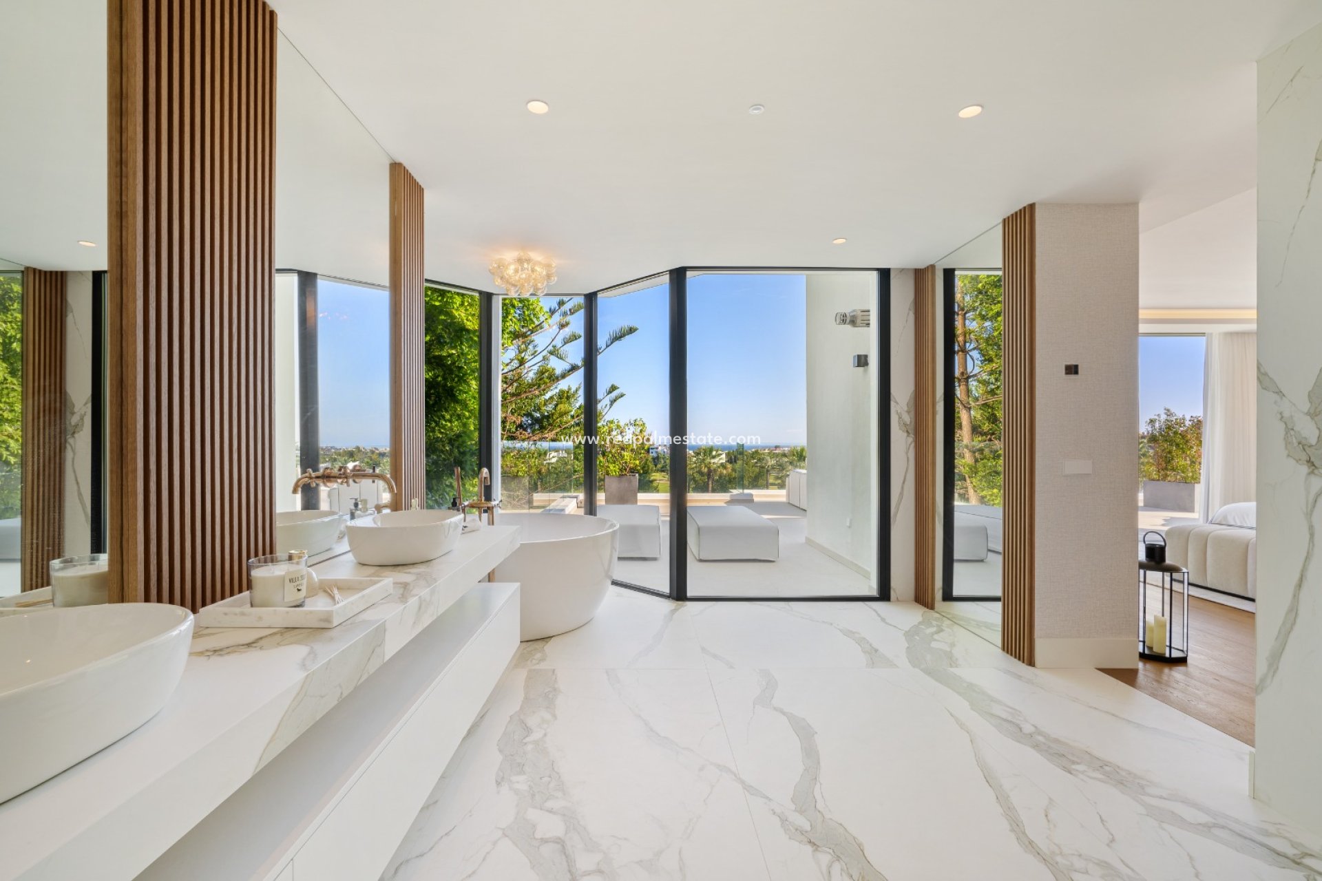 Nybyggnation - Villa -
Marbella