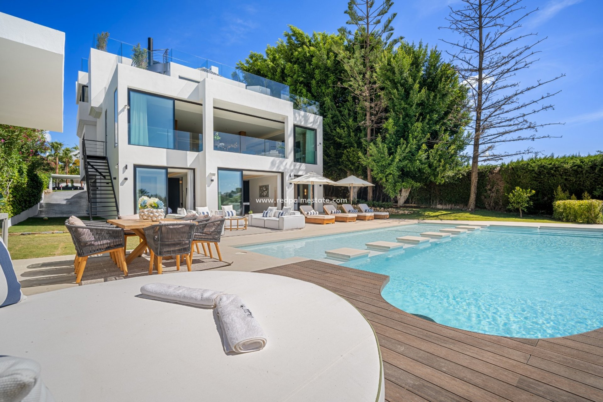 Nybyggnation - Villa -
Marbella