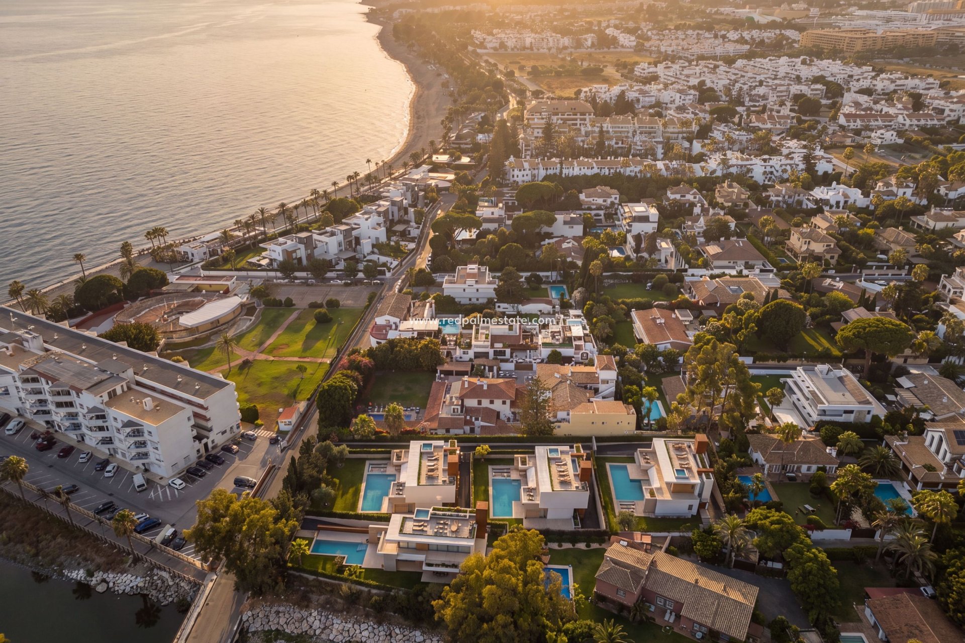 Nybyggnation - Villa -
Marbella