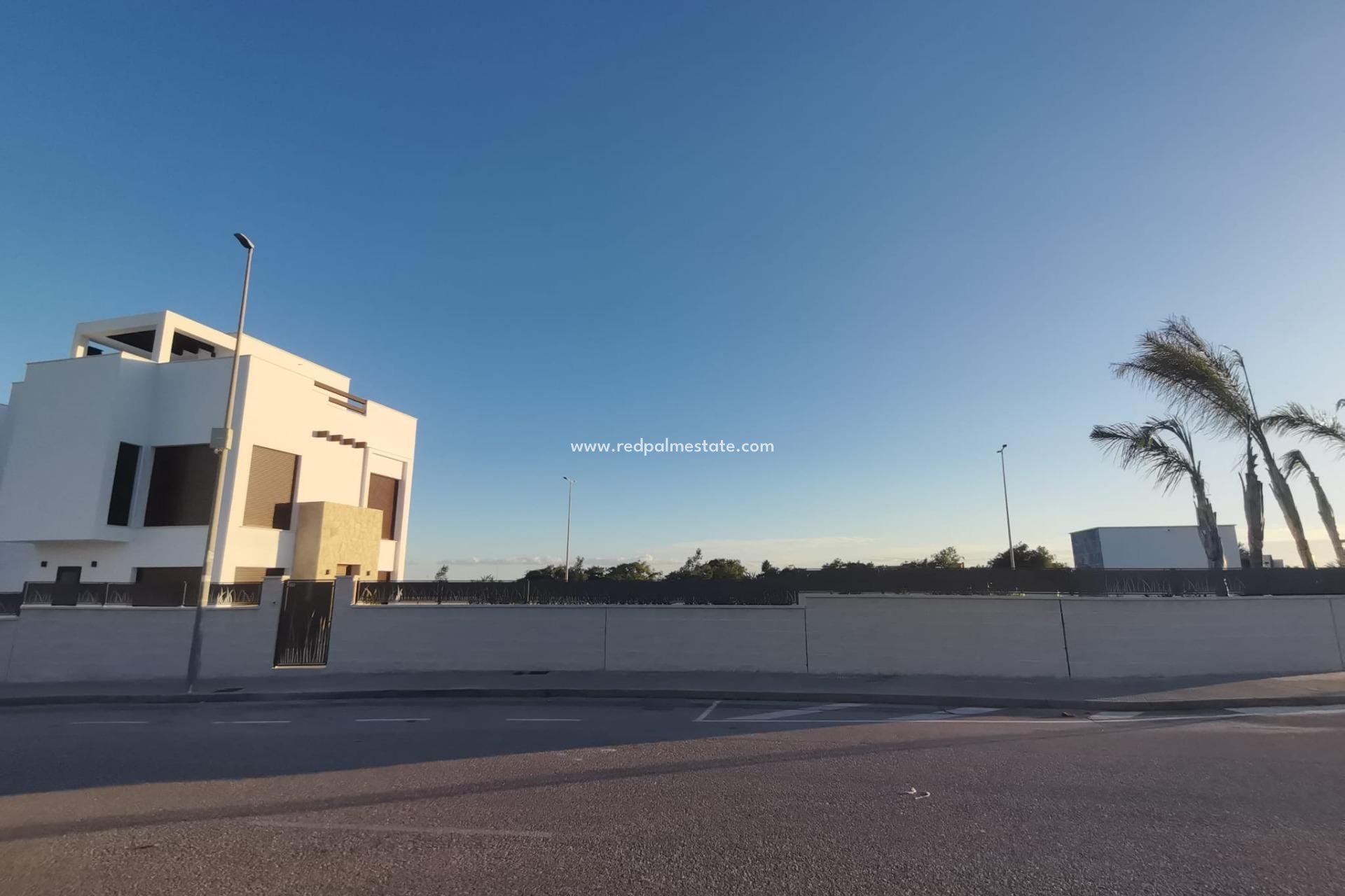 Nybyggnation - Villa -
Montesinos - La Herada