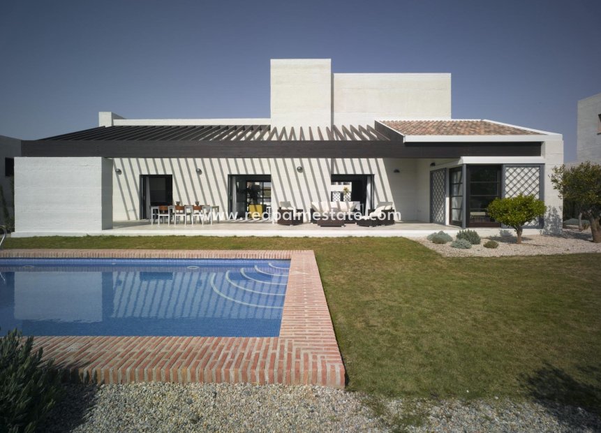 Nybyggnation - Villa -
Peraleja Golf