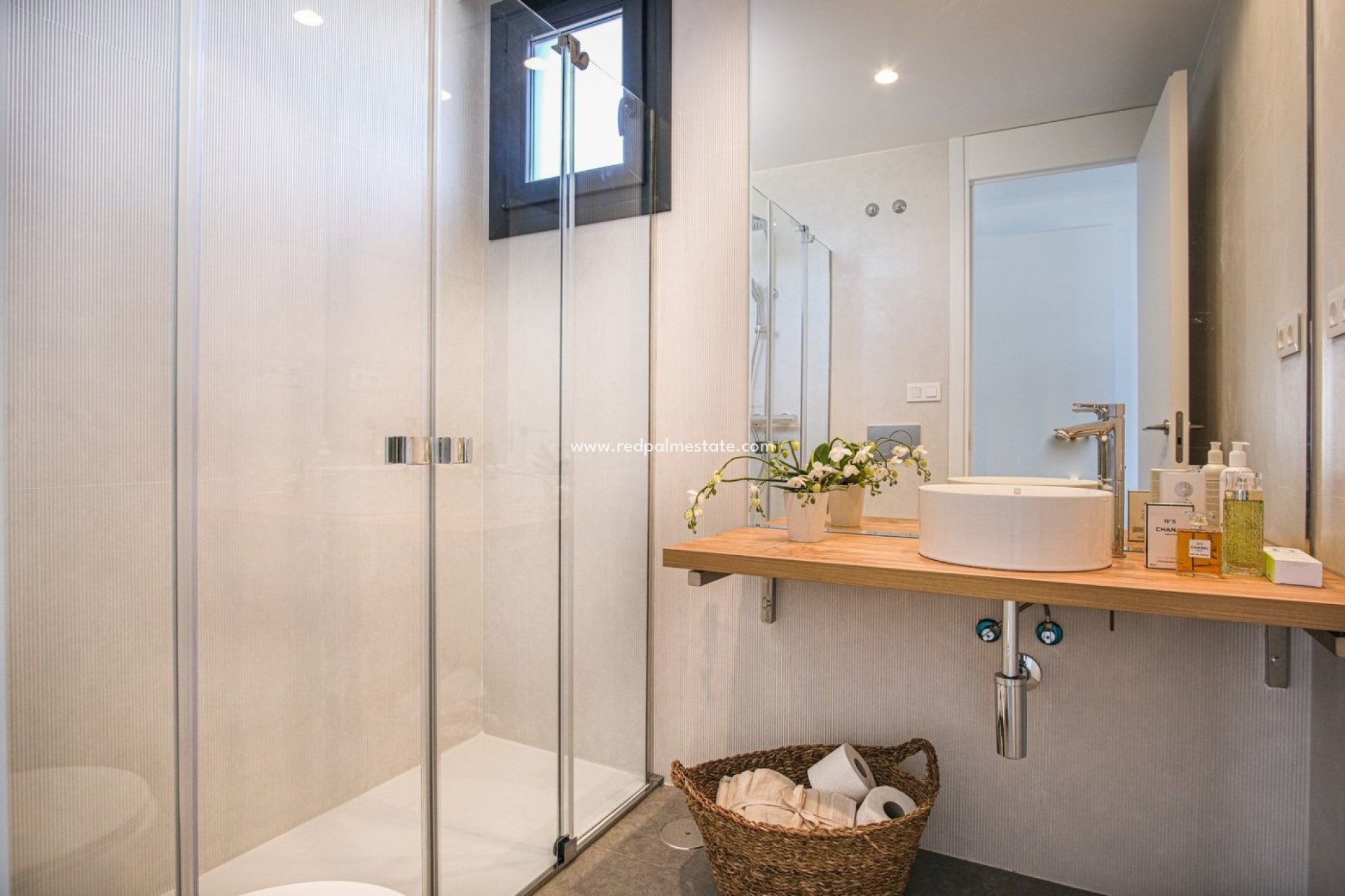 Nybyggnation - Villa -
Polop - Urbanizaciones