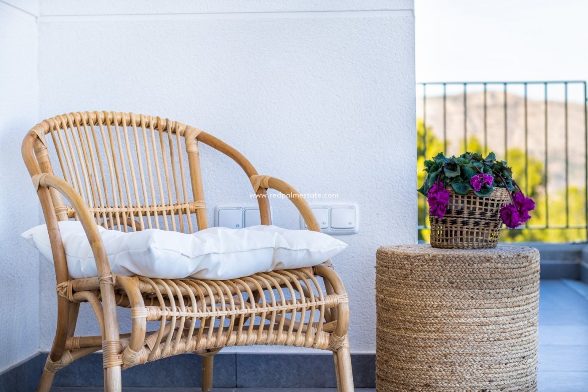 Nybyggnation - Villa -
Polop - Urbanizaciones