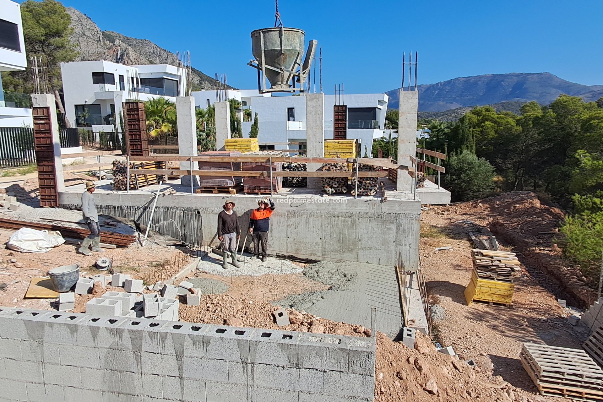 Nybyggnation - Villa -
Polop