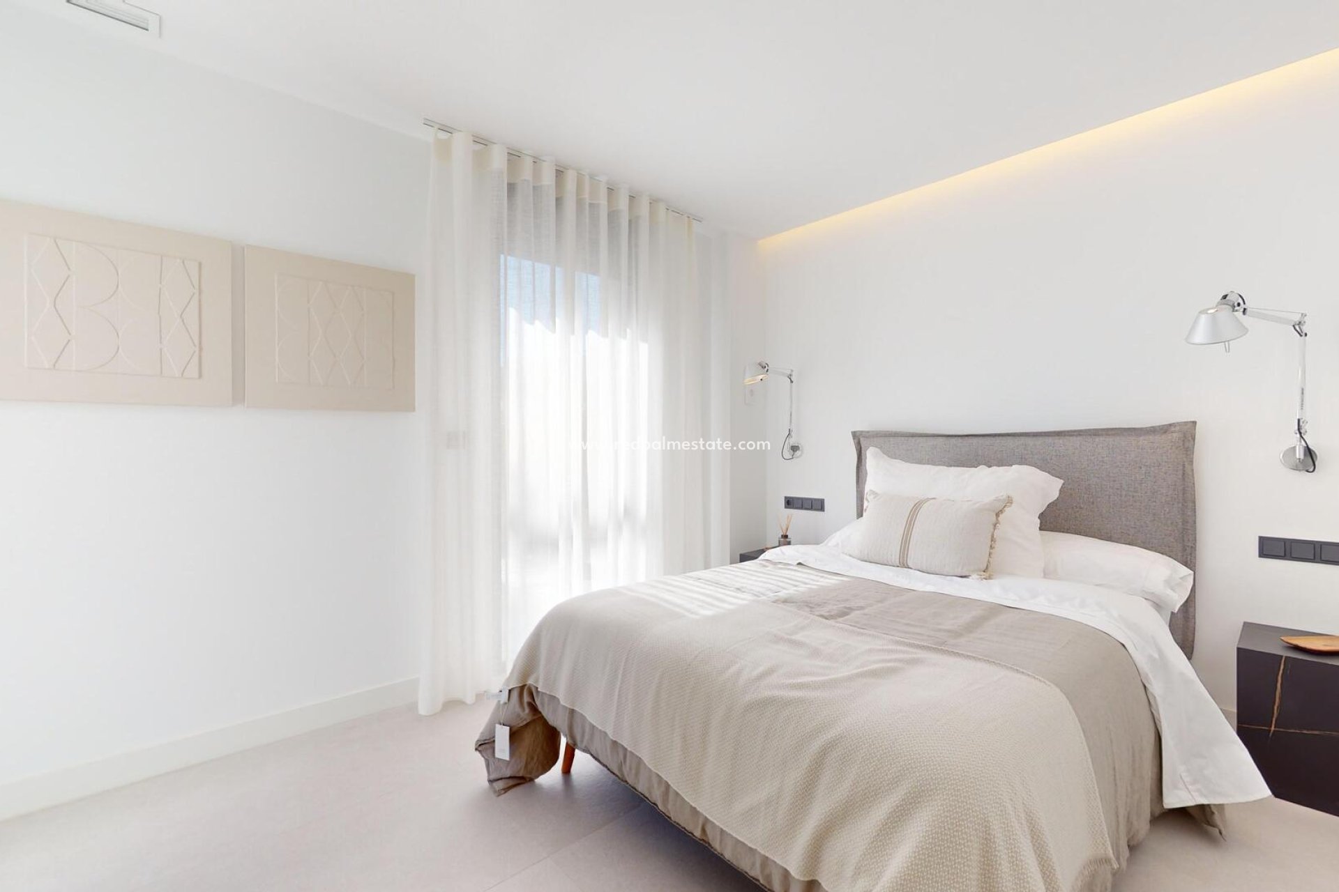 Nybyggnation - Villa -
Polop