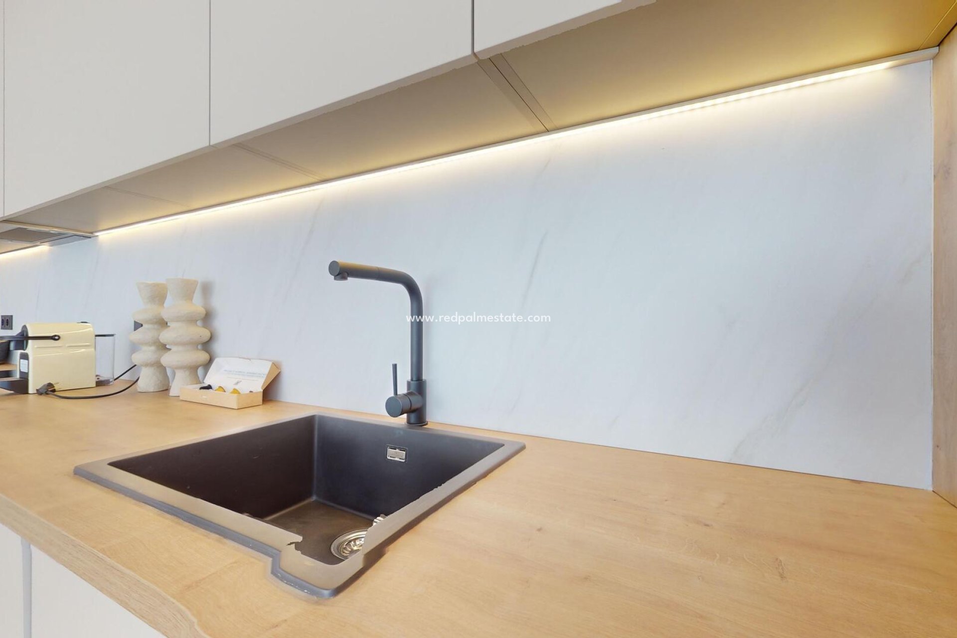 Nybyggnation - Villa -
Polop