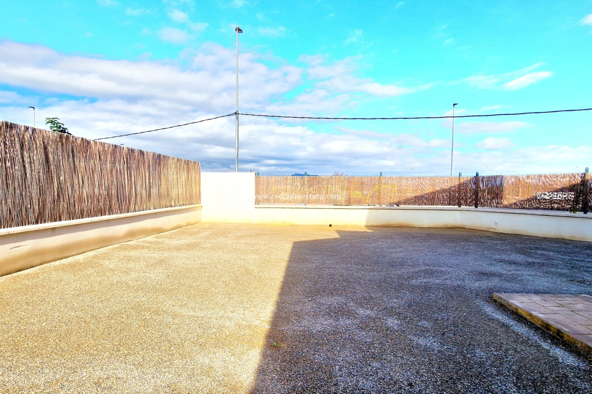 Nybyggnation - Villa -
Purias