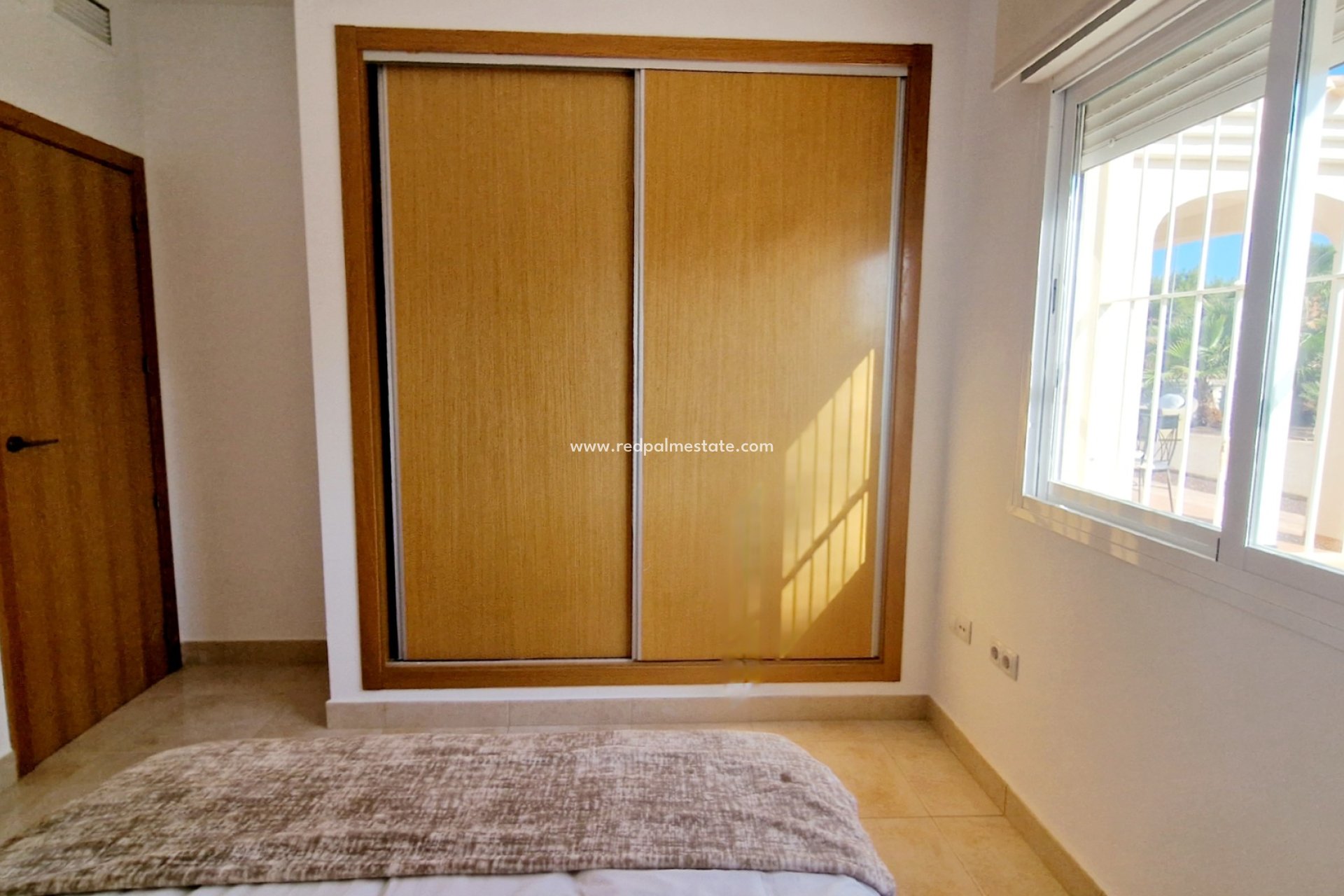 Nybyggnation - Villa -
Purias