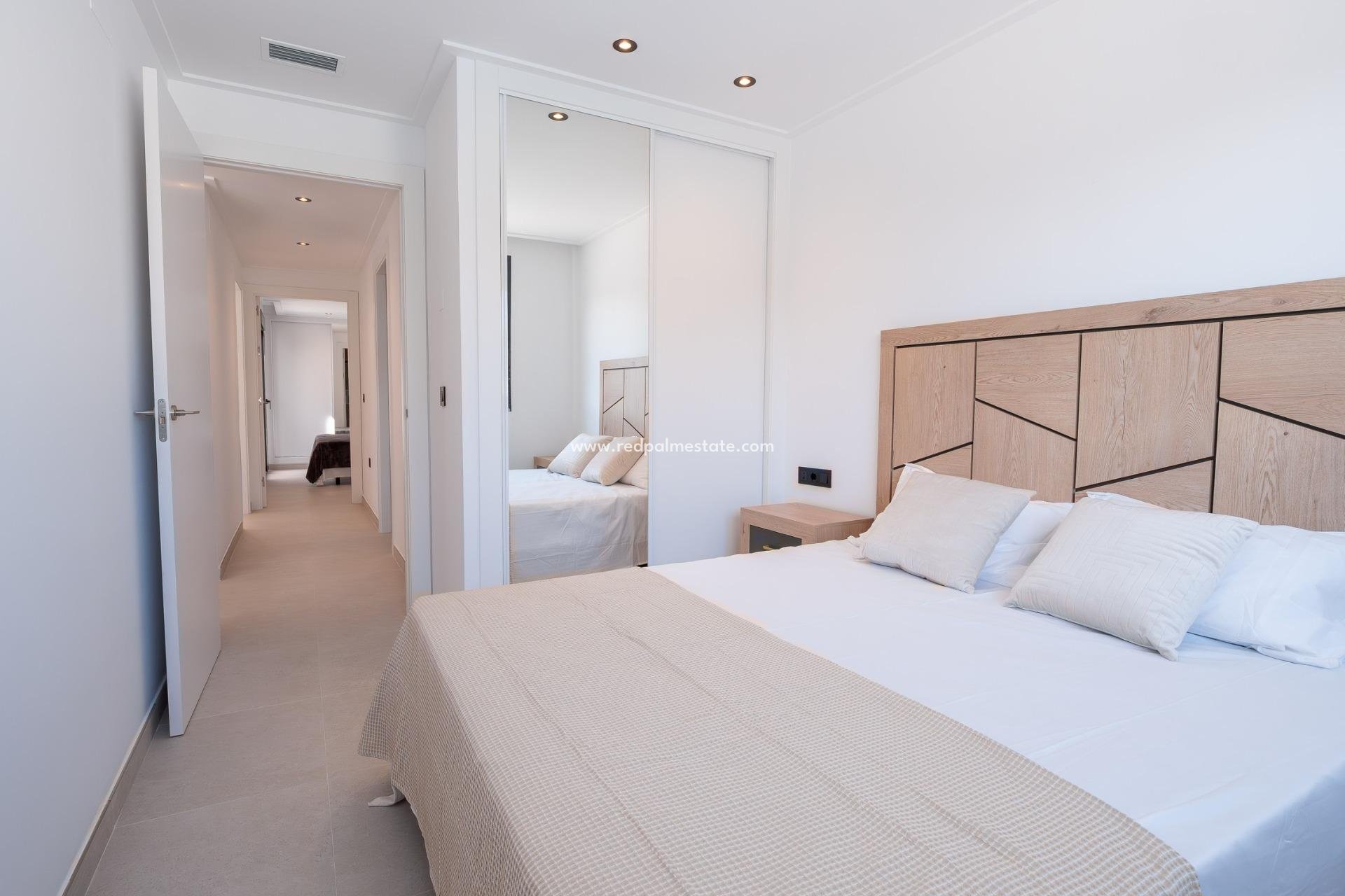 Nybyggnation - Villa -
San Fulgencio - Oasis La Marina