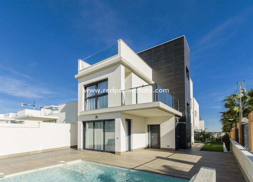 Nybyggnation - Villa -
San Miguel de Salinas