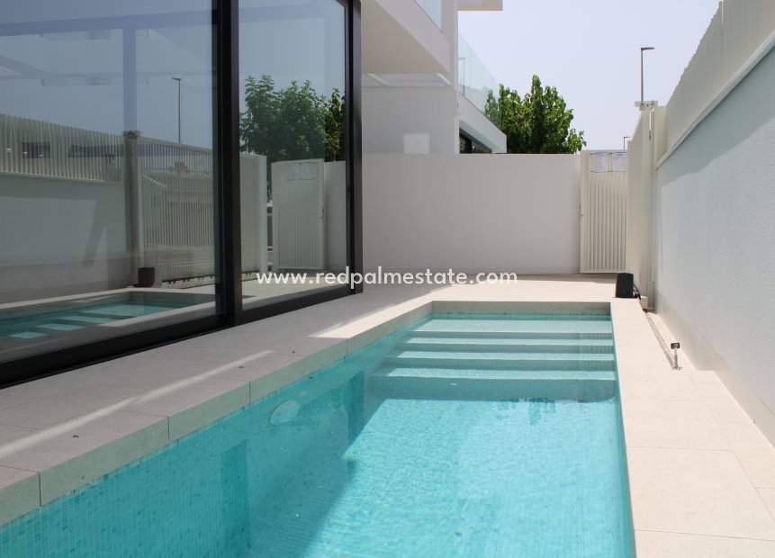 Nybyggnation - Villa -
Torre de la Horadada