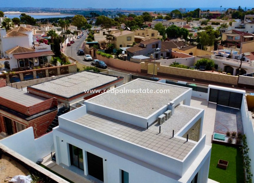 Nybyggnation - Villa -
Torrevieja - Los altos