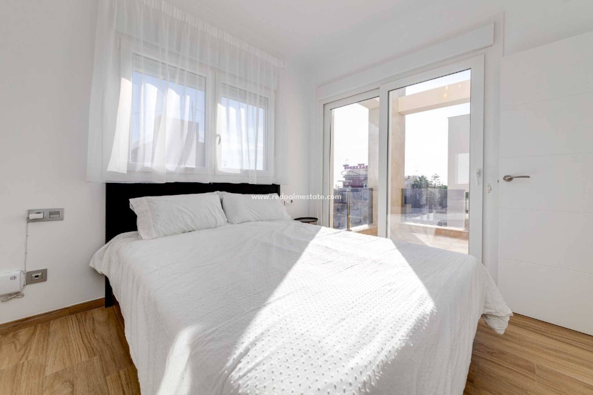 Nybyggnation - Villa -
Torrevieja